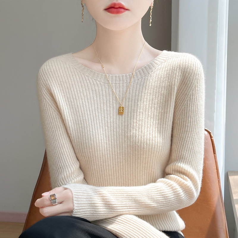 Casual and Fashionable Round Neck Bottoming Shirt for Women in Autumn and Winter New Style with Low-Neck Sweater Slim Long-Sleeved Wool Knitted Top