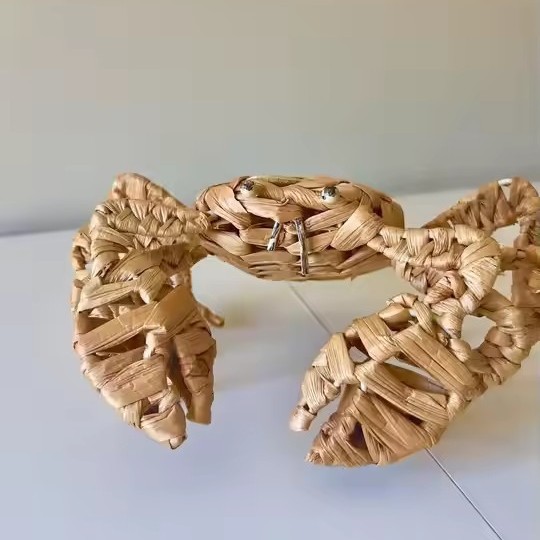 手工编织工艺品螃蟹造型客厅桌面摆饰装饰水葫芦编织藤编大闸蟹