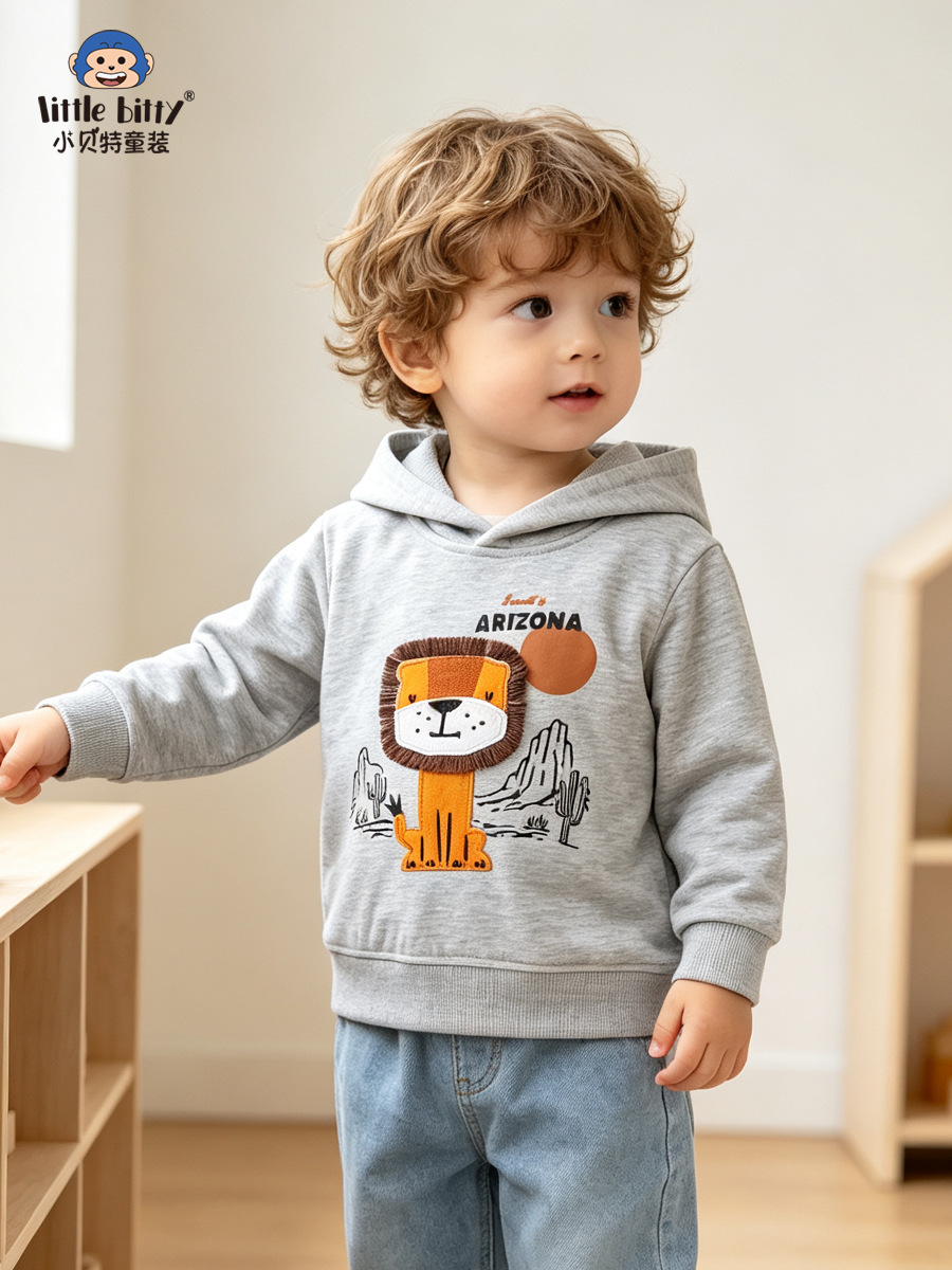 Trendy European and American style boys' hooded sweatshirt with cartoon lion embroidery, autumn and winter 2026 pullover top for young children