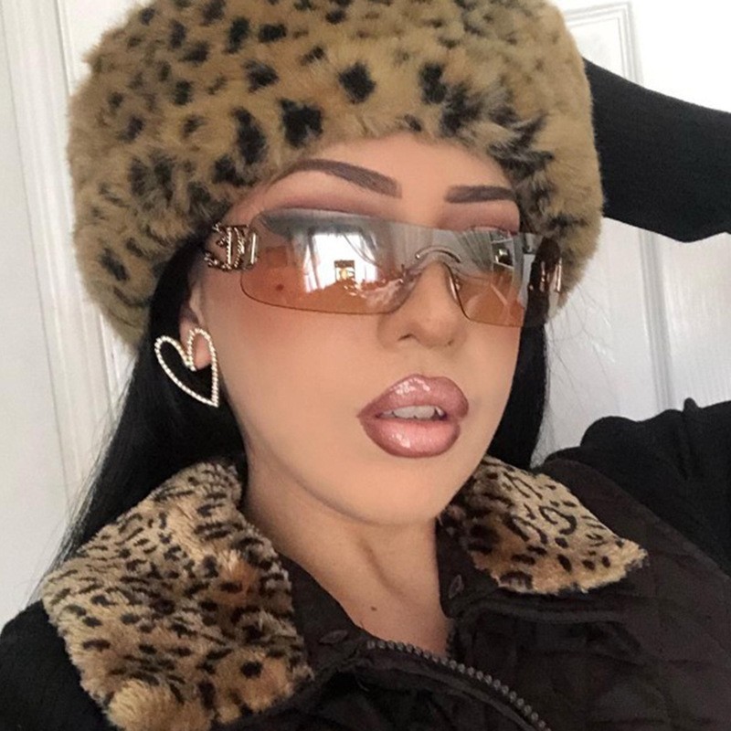 O1CN0148UQWJ1GyytV3RpdQ_!!2340