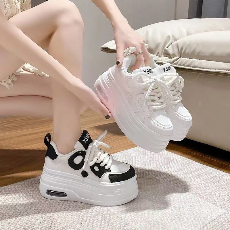 White Shoes for Women 2025 New Super Popular Thick-Soled Spring & Fall Versatile Platform Shoes Casual Small Inner Height Increasing Women's Shoes
