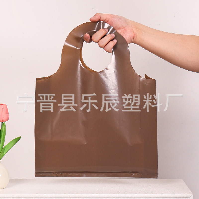 Bolsas redondas al por mayor logotipo de impresión de tendencia bolsas de plástico de moda bolsas de ropa de moda image 19