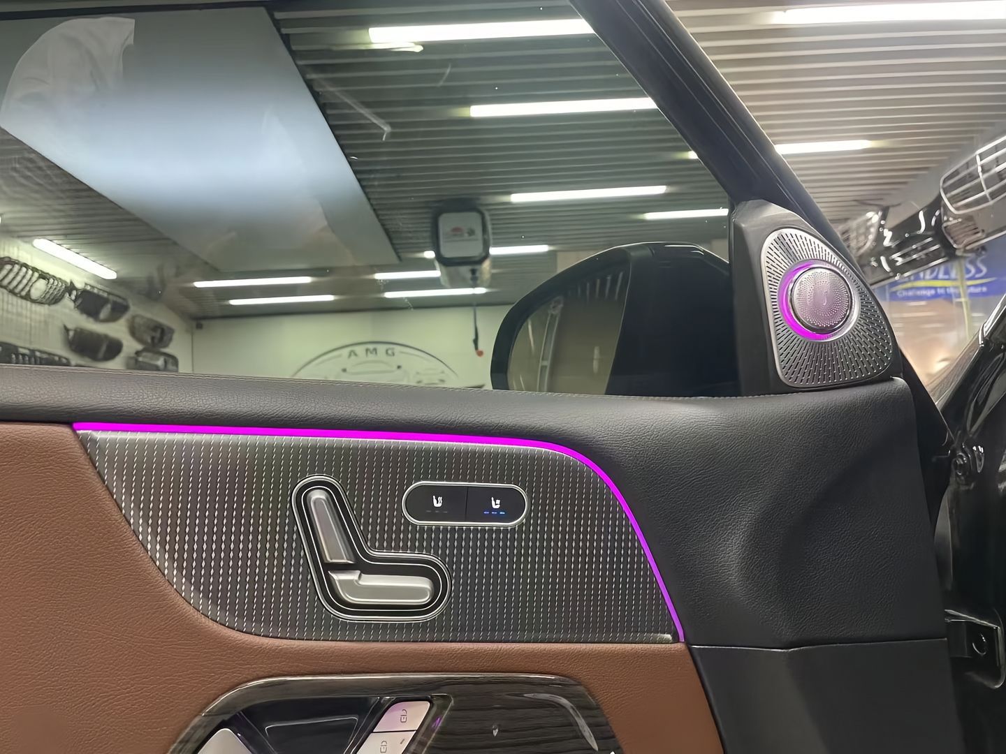 20-25 Mercedes-Benz Glb/Gla/B-Class/X247/H247/W247 Ambient Light Interior Atmosphere Light 64 Colors Rgb