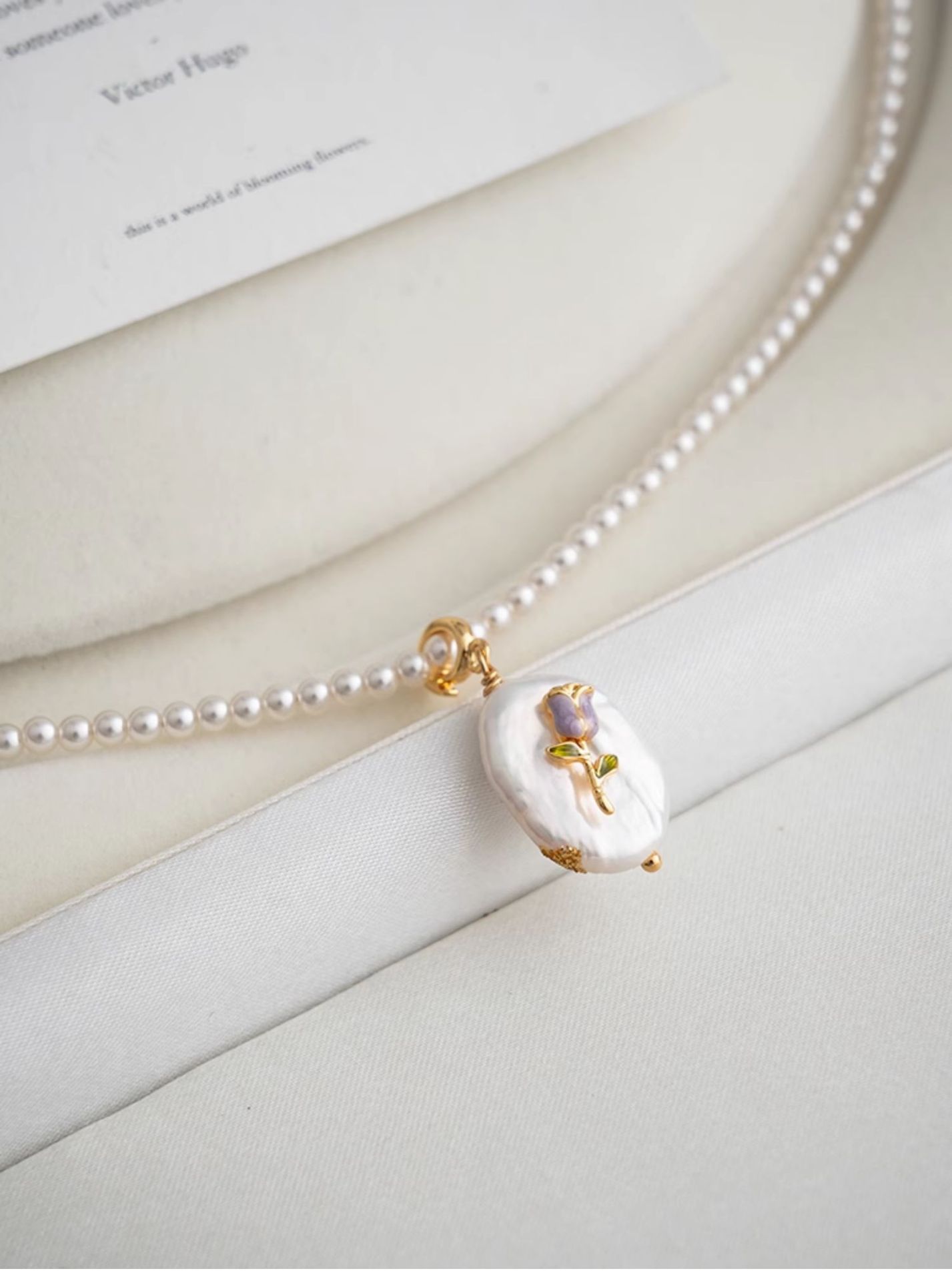 13g Weight Imitation Pearl Pendant Material Pendant Necklace Classification Beaded Chain Chain Type 1 Piece Quantity Holiday Occasion Imitation Pearl, Copper Material Flower Pattern All Seasons Season Women's Gender Beaded Design Vacation, Simple Style Style Vacation Simple Style Flower Imitation Pearl Copper Beaded Chain Beaded Necklaces Wholesale 9