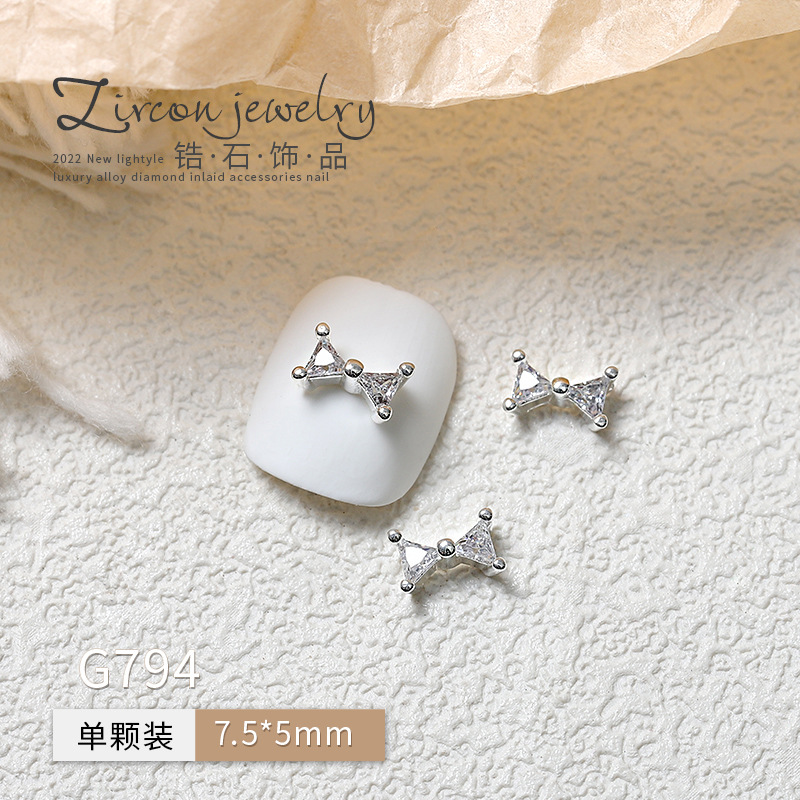 En LÍNEA DE MANICURA de la celebridad francés arco tridimensional uñas fototerapia avanzada cristal decorativo tamaño pequeño metal joyería diamante circón