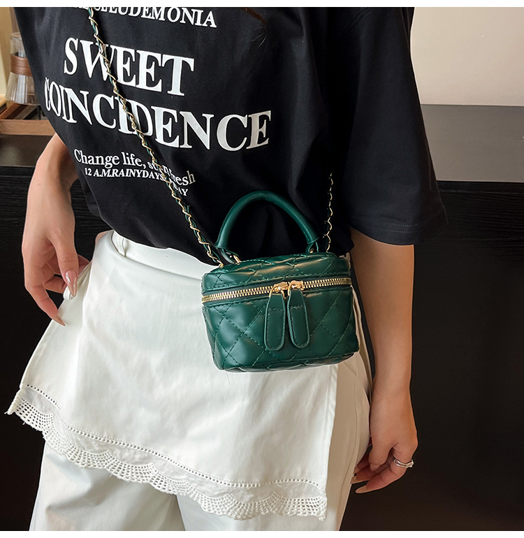 169g Weight Zipper Closure Type Single Shoulder Strap Strap Type Shoulder Bag Bags Type Casual Occasion Pu Leather Material Solid Color Pattern All Seasons Season Women's Gender Streetwear Style Square Shape Women's Pu Leather Solid Color Streetwear Square Zipper Shoulder Bag 17