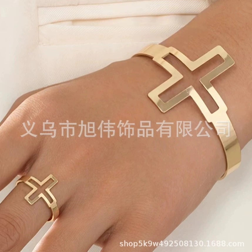 Brand sexy bracelet, jewelry, ring, accessory, set, European style, simple and elegant design