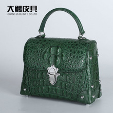 ���_�{�~ƤŮ����Ƥ�����r�г���Ůʿ�����С�����μ�б����S��