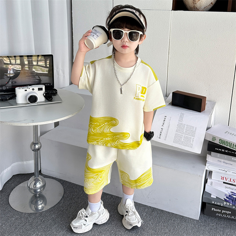 7344 traje de camiseta de manga corta para niños pantalones cortos guapos de verano para niños 2025 nueva ropa deportiva de media manga para bebés 3