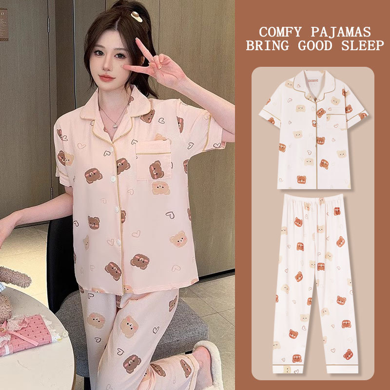 D.M-120 Short-length peach heart bear sweater