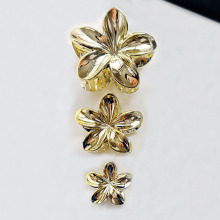 电镀金银色海边度假鸡蛋花塑料花朵抓夹中号半扎后脑勺盘发夹头饰