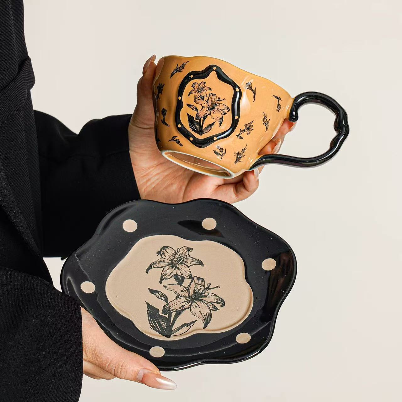 Transfronterizos para tazas de café medievales, tazas de cerámica de alta calidad, tazas de agua caseras, regalos de mano