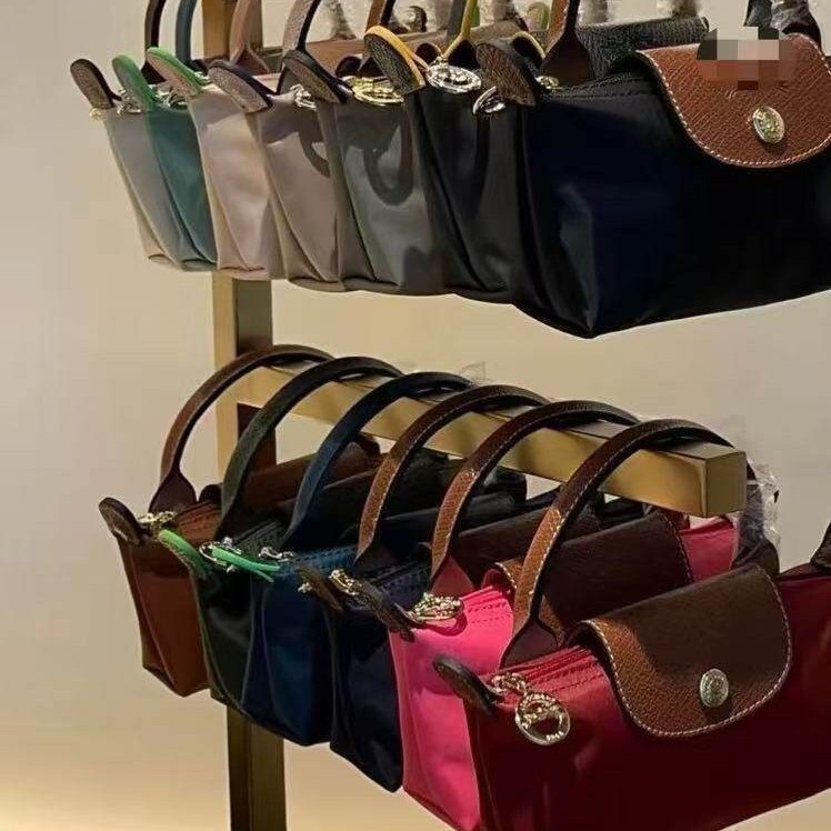 French-style mini dragon sachet dumpling bag, mini handbag, casual versatile phone bag, makeup bag, hand-held crossbody bag