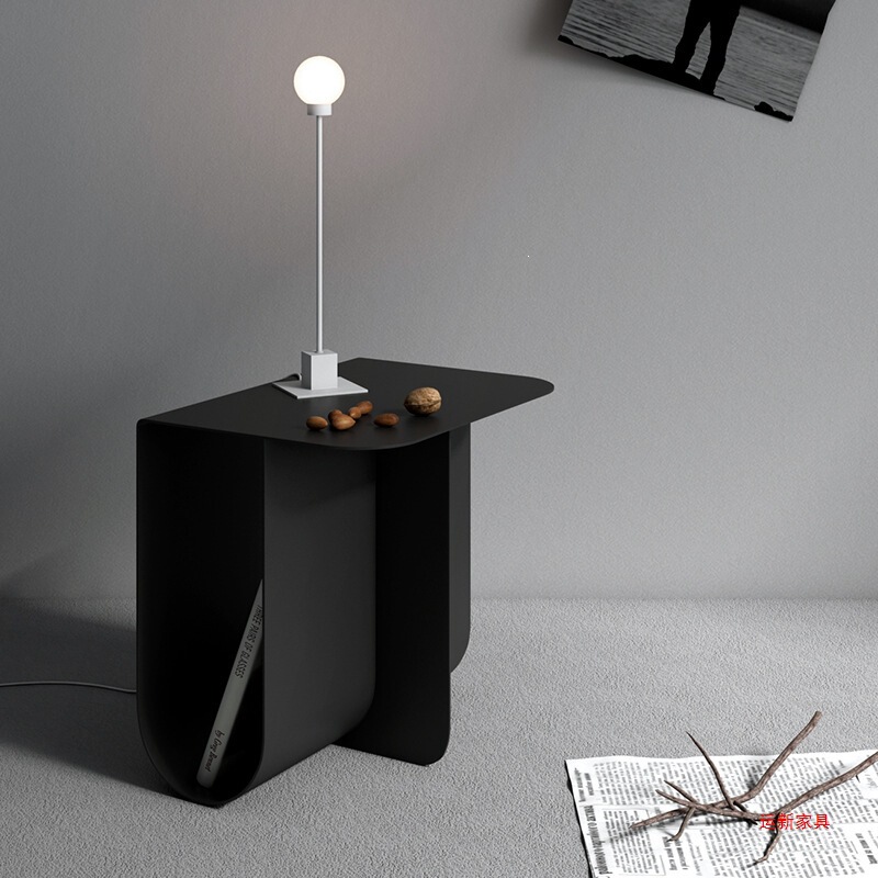 Light Luxury Metal Bedside Table, Stainless Steel Modern Minimalist Sofa Side Table, Small Side Table for Living Room and Bedroom, Bedside Storage Corner Table