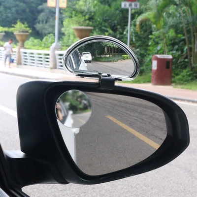 Large field of view rear view auxiliary mirror: wide-angle blind spot mirror, car