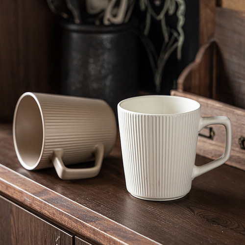 Suwen Japanese retro-style embossed mug, simple and high-end couple pair of cups, household large-capacity water cup