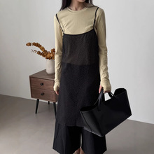 春上新【里墨恩】意法韩版休闲宽松百搭外穿设计感高级泡泡格吊带