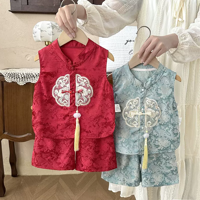 小童夏季衣服中国风单排扣绸缎立领无袖套装 男女童周岁礼服2件套