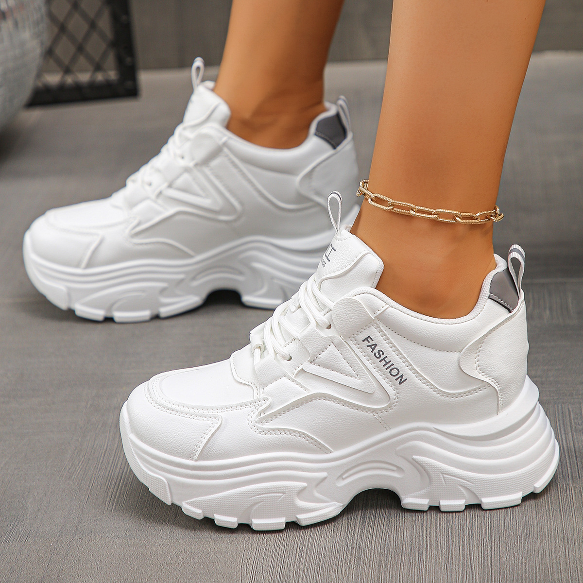 Cross-Border Sports Height-Increasing Dad Shoes for Women, Autumn and Winter European and American Style, White Thick-Soled Versatile Comfortable Shoes