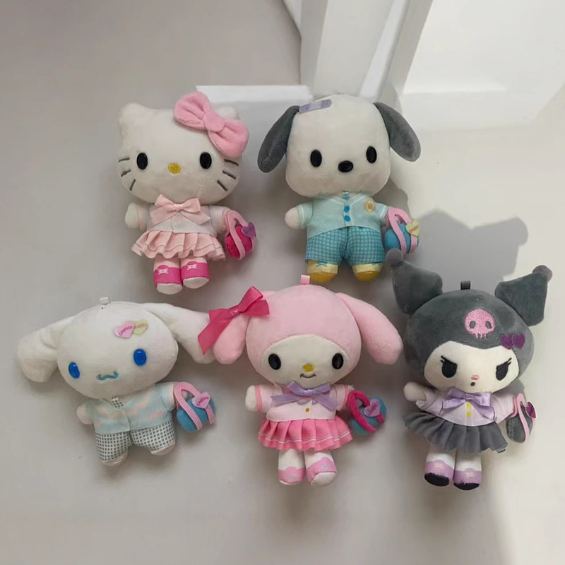 kt 猫カレッジスタイル制服サンリオシナモンドッグクロメキーホルダーペンダントスウィートガールギフトスクールバッグペンダント|undefined