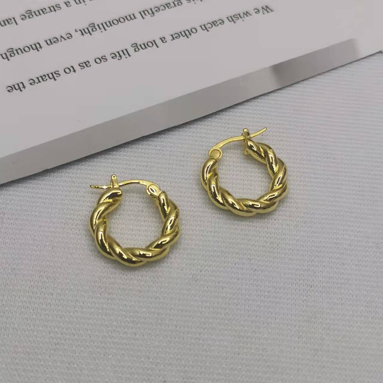 hmqViviiyNSAyin9WuaRt6t4HaNIYu4RM5dO