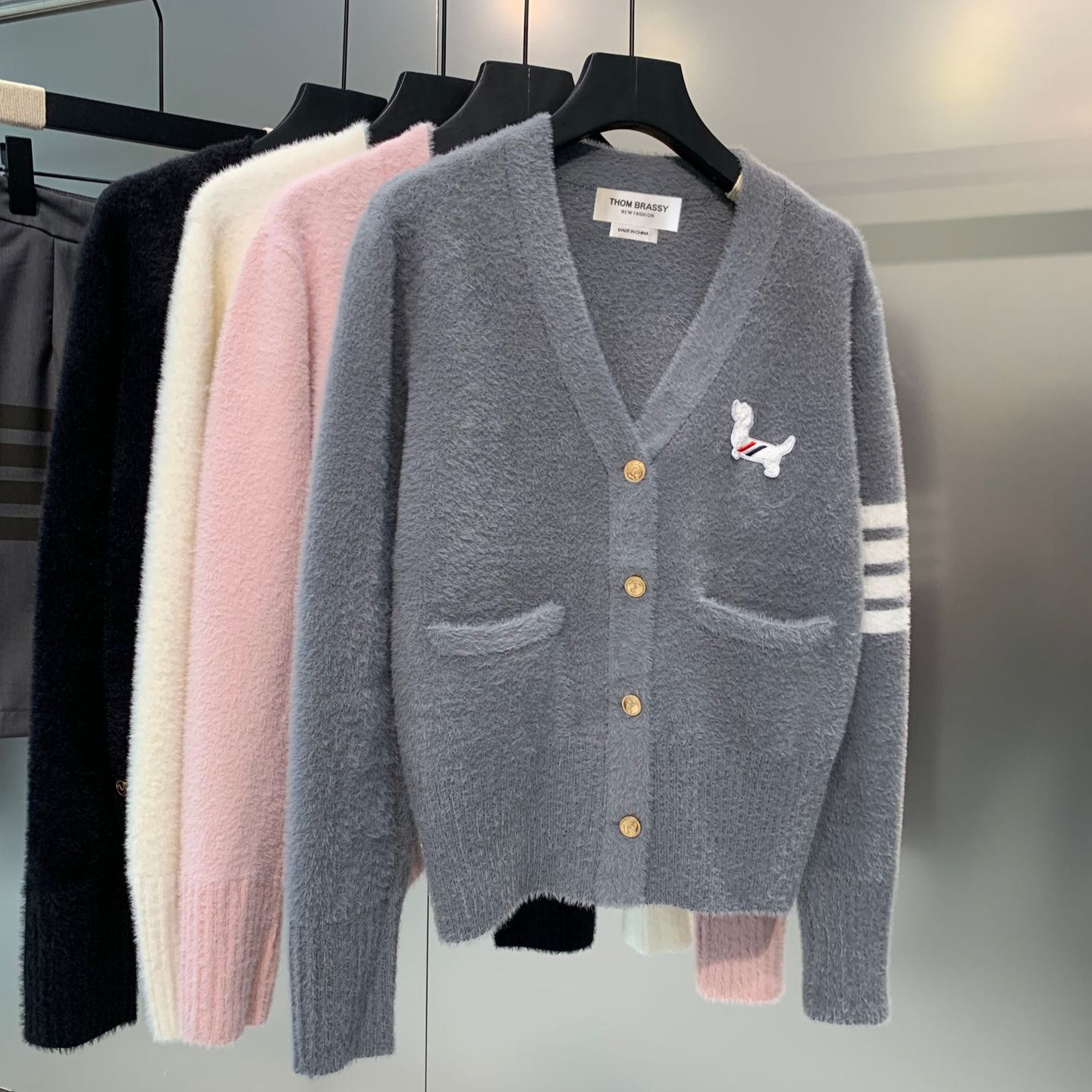 THOM BRASSY 支持密文面单1875修狗金扣仿貂外套加绒加厚