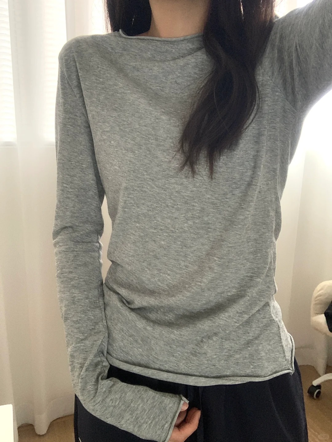 회색