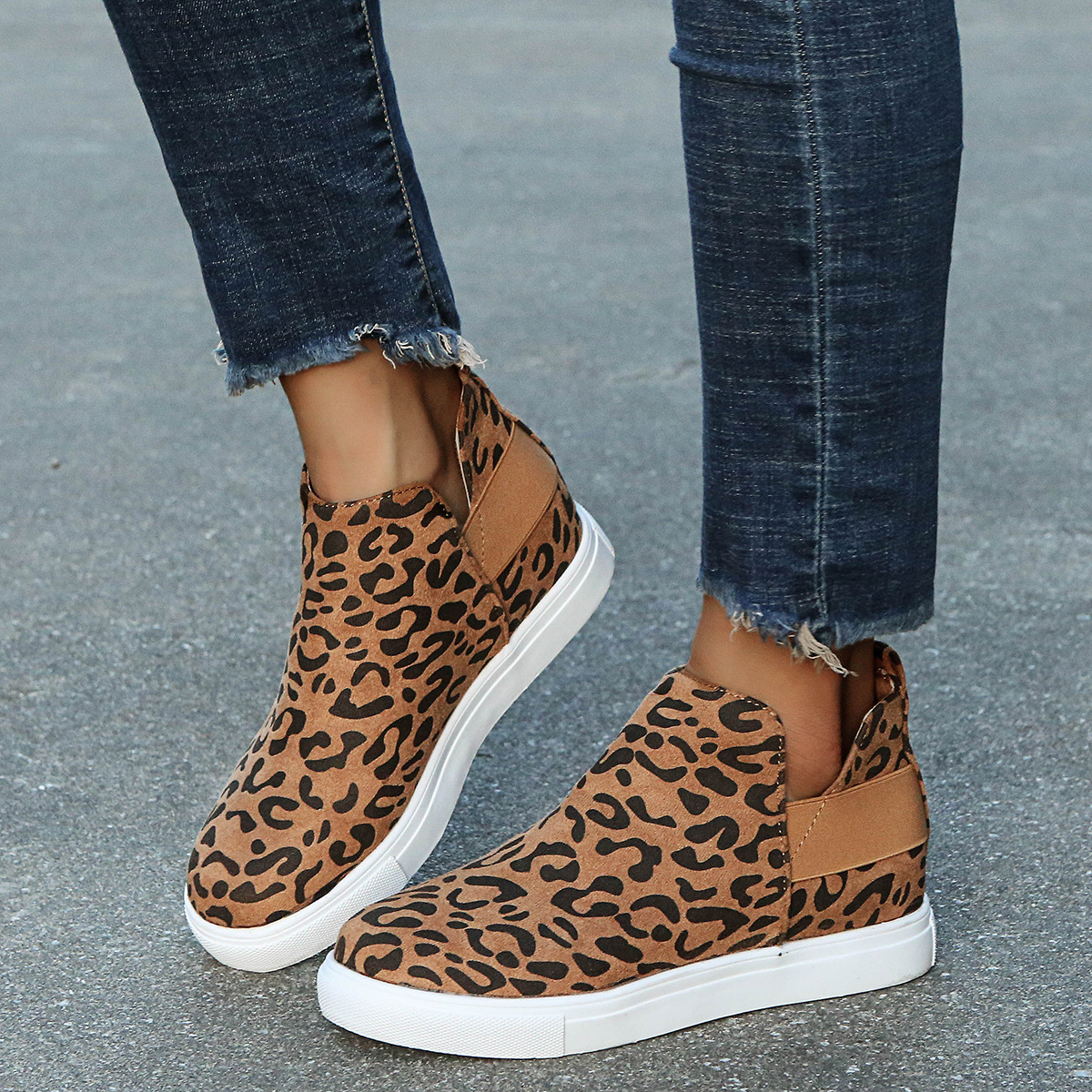 2021 autumn and winter casual low-top women's casual shoes
