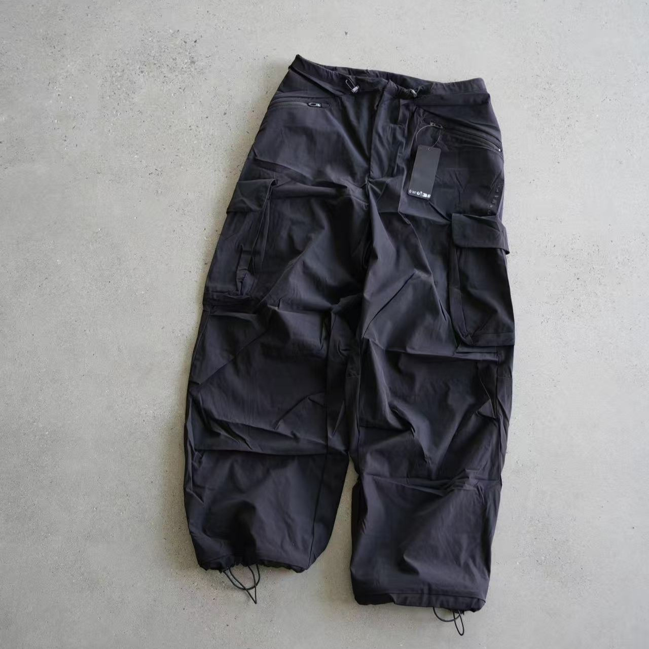 Big pocket paratrooper pants! Outdoor Quick-drying Micro-elastic Functional Lightweight Breathable Casual Leg Trousers Casual Pants for Men and Women