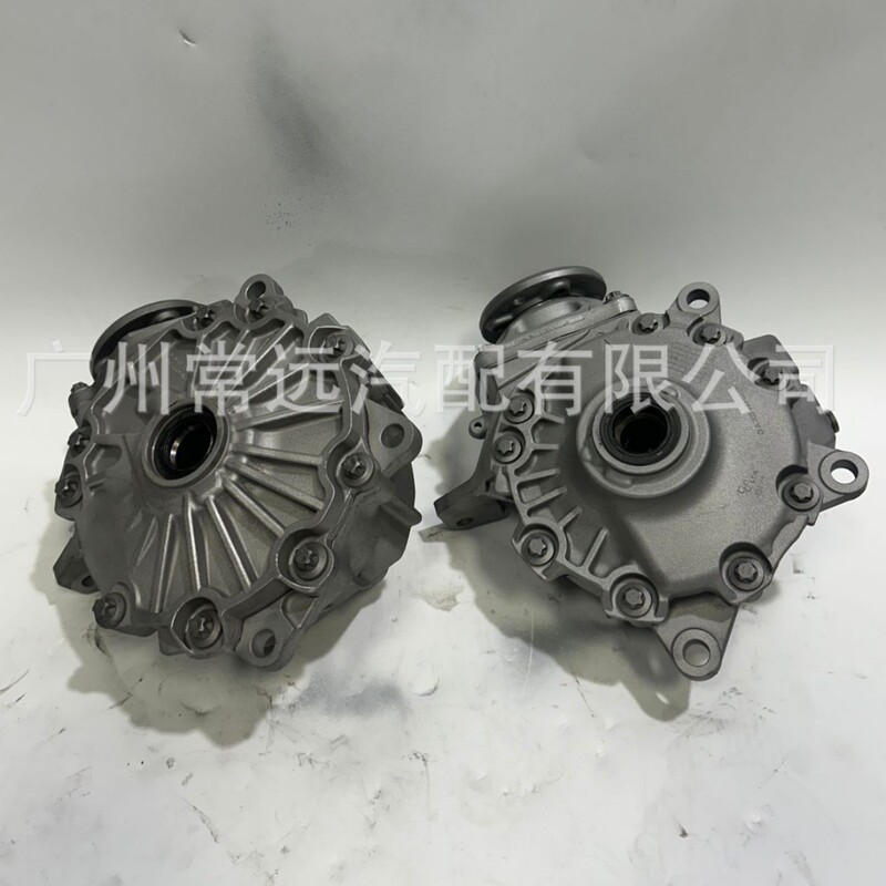 Suitable for Mercedes-Benz Glk260Glk300 Front Differential Glc260Glc300Gla Rear Differential Cla Transfer Case
