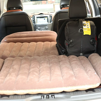 Brown SUV car travel: Vehicle-mounted inflatable bed