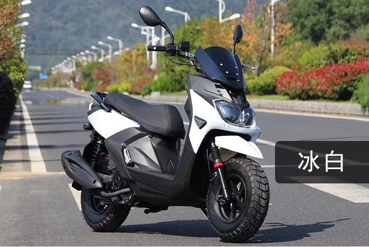 Cross-Border Foreign Trade Road Bully Pedal 150Cc Powerful Fuel-Saving Silent Motorcycle Travel Outdoor Motorcycle