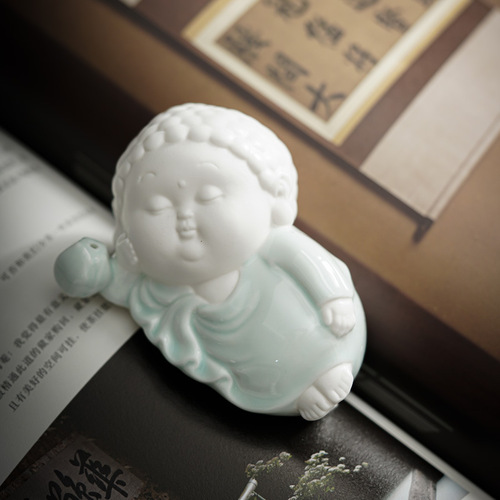 Creative Zen Chinese-style ceramic ornaments, incense inserts, sandalwood holders, home incense, aromatherapy furnace, Tathagata incense insert tray
