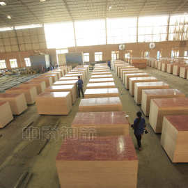 红板工地木模板建筑施工现浇混凝土夹板18mm福建厂家批发签约周转