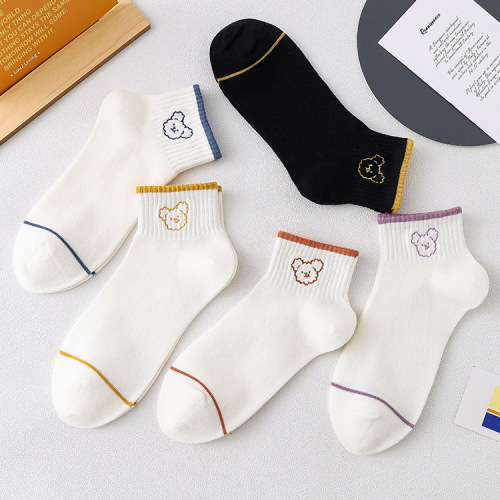 Socks for women spring and summer new pure cotton boat socks for women cartoon bear white fresh short-tube low-top women's socks wholesale