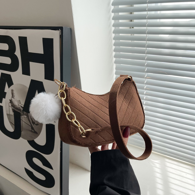 Bolso pequeño para mujer 2023 Otoño e Invierno Nuevo bolso de hombro retro simple bolso crossbody de moda bolso de las axilas de estilo occidental para mujer