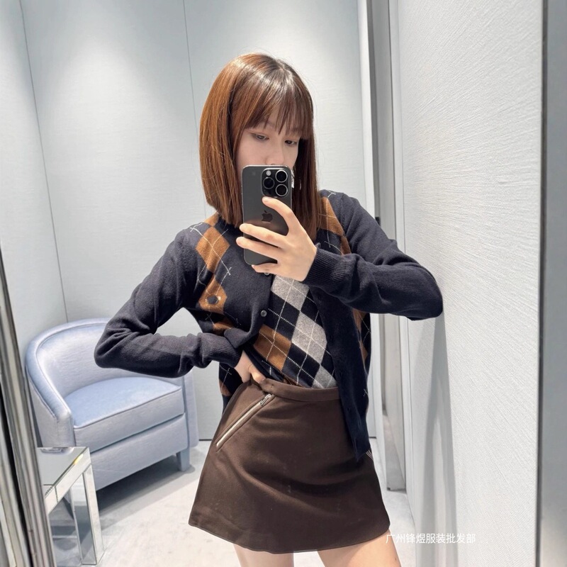 南油女装M+25早秋夏新款复古撞色菱格休闲长袖圆领针织衫女装毛衣|undefined