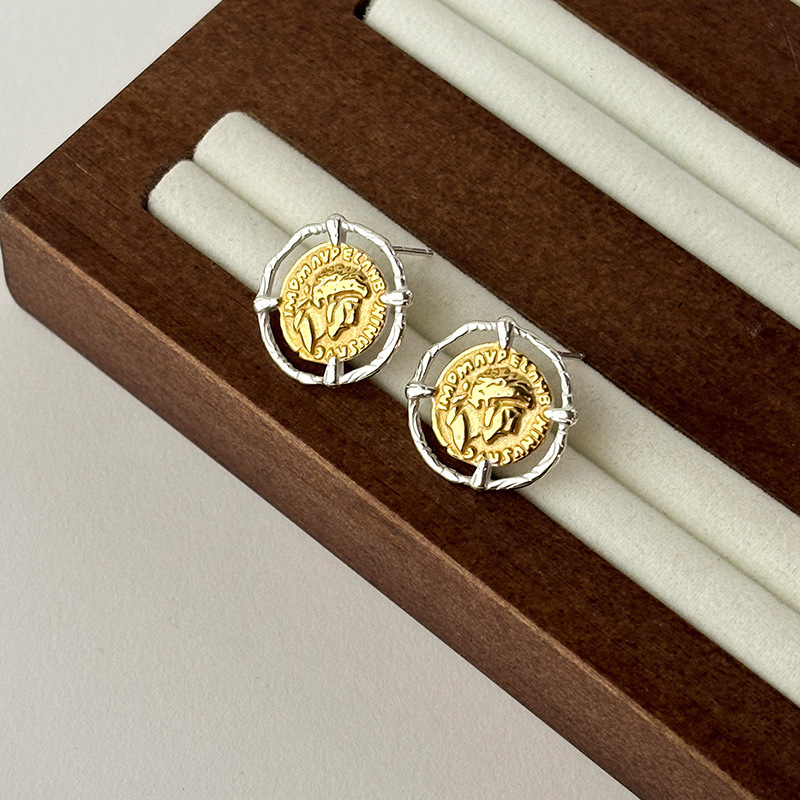 Sterling Silver Portrait Coin Stud Earrings For Women Elegant_voghion.com