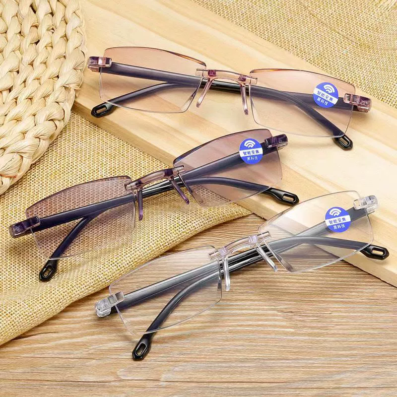 Reading Glasses Manufacturer Dropshipping Ultra-Clear Smart Zoom Dual-Light Far and Near Dual-Use Edge-Cut Anti-Blue Light Reading Glasses