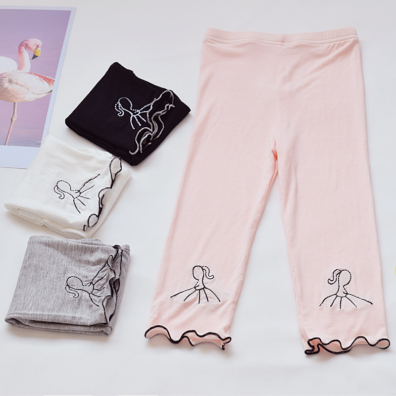 Leggings para niñas primavera y otoño sección delgada con vestido de primavera aérea extranjera niña bebé Bebé Pantalones largos 2021 Nuevo