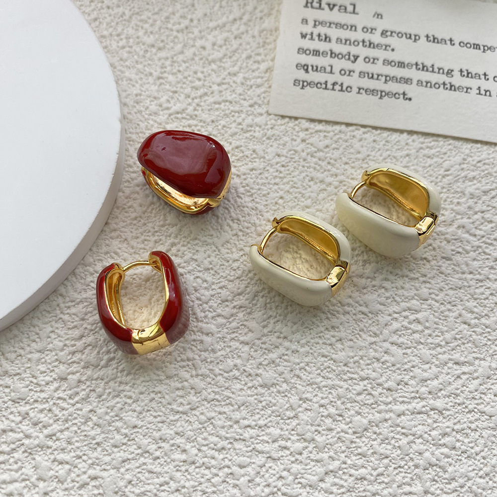 12g Weight Earrings Classification 1 Pair Quantity Daily Occasion 1 Pair Modern Style U Shape Plating Copper 18k Gold Plated Earrings
