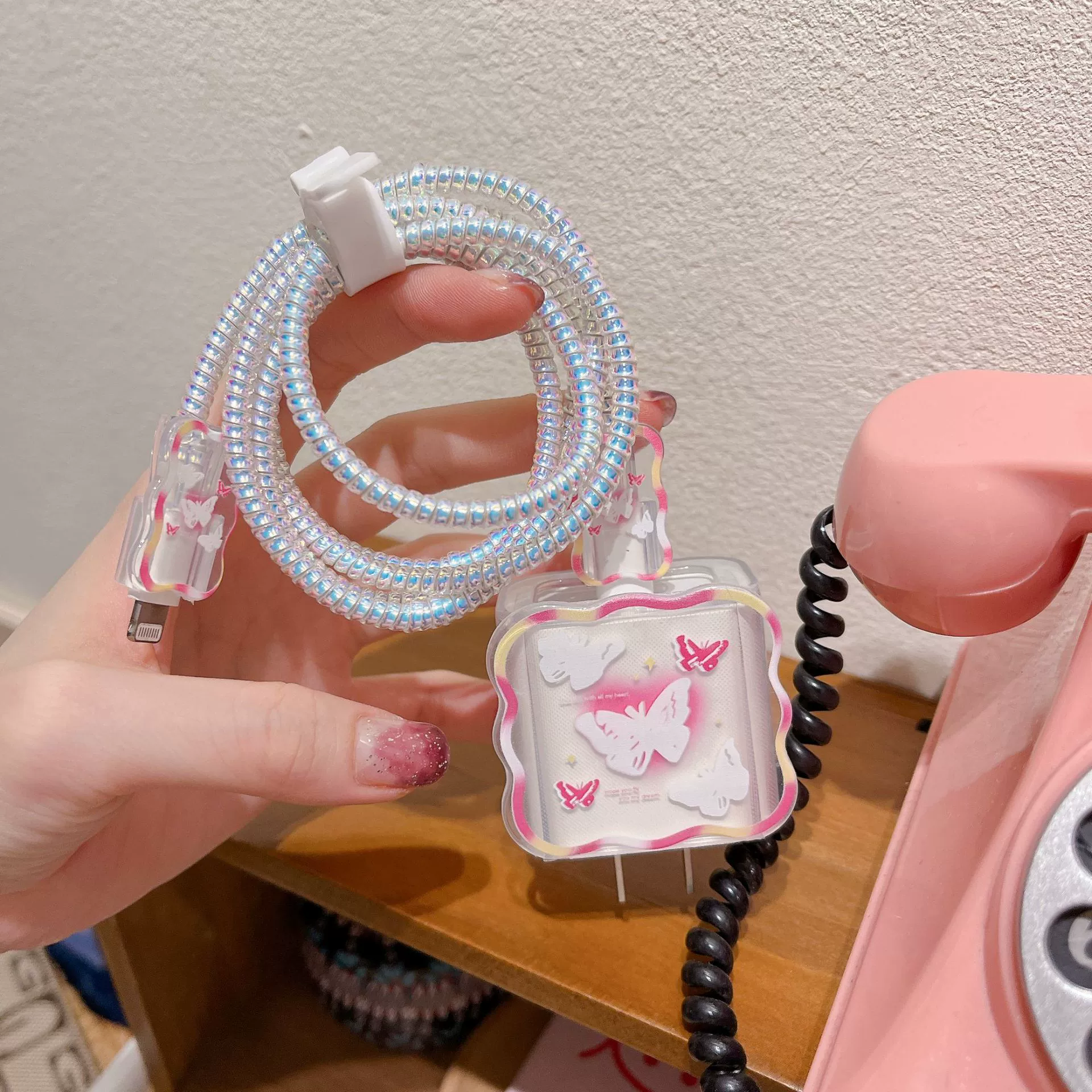 Белая бабочка зарядное устройство волны 20 Вт подходит для Apple зарядного чехла чехол для защиты от передачи данных