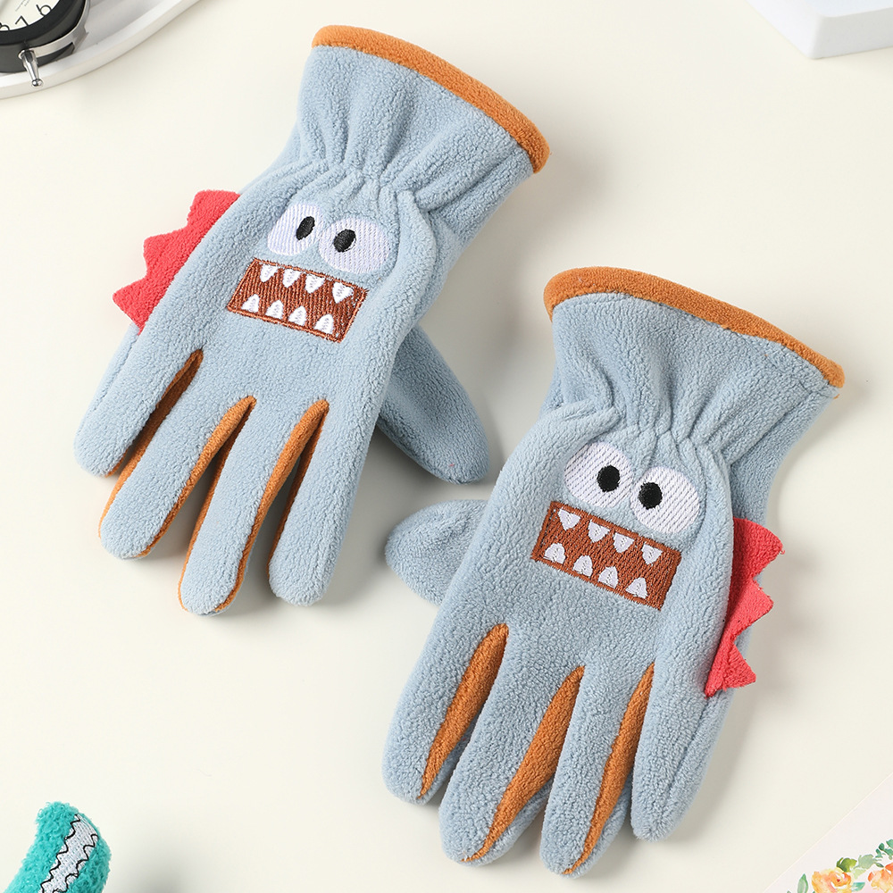 Guantes de invierno para niños con guantes de terciopelo de dibujos animados al aire libre para montar a favor de la piel, guantes de terciopelo de grano para niños y niñas.