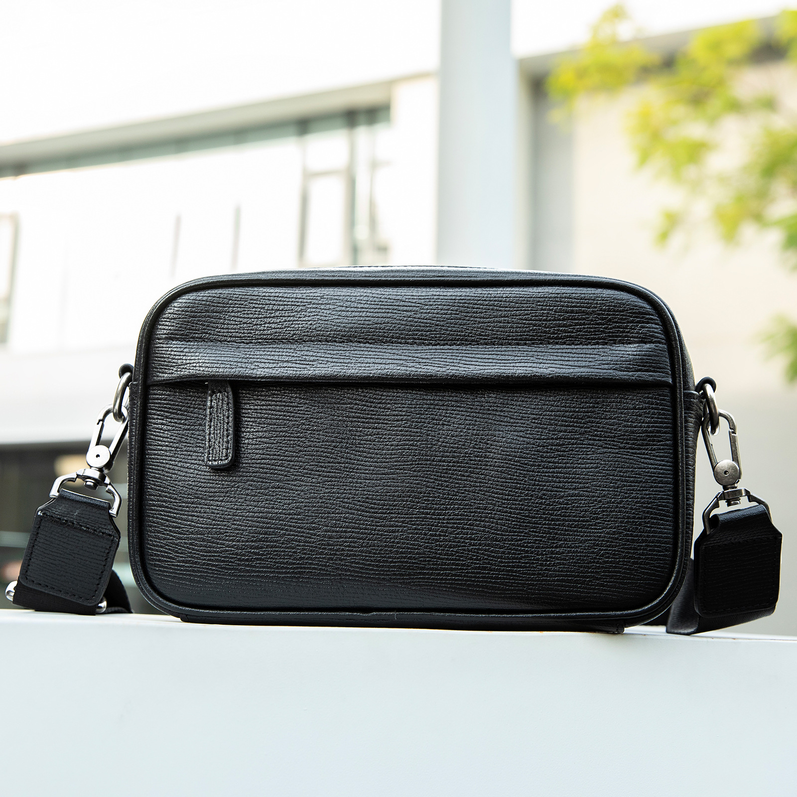 Ventas transfronterizas calientes de cuero para hombres mochila deportiva al aire libre mochila texturizada retro colección de bolsos de hombro