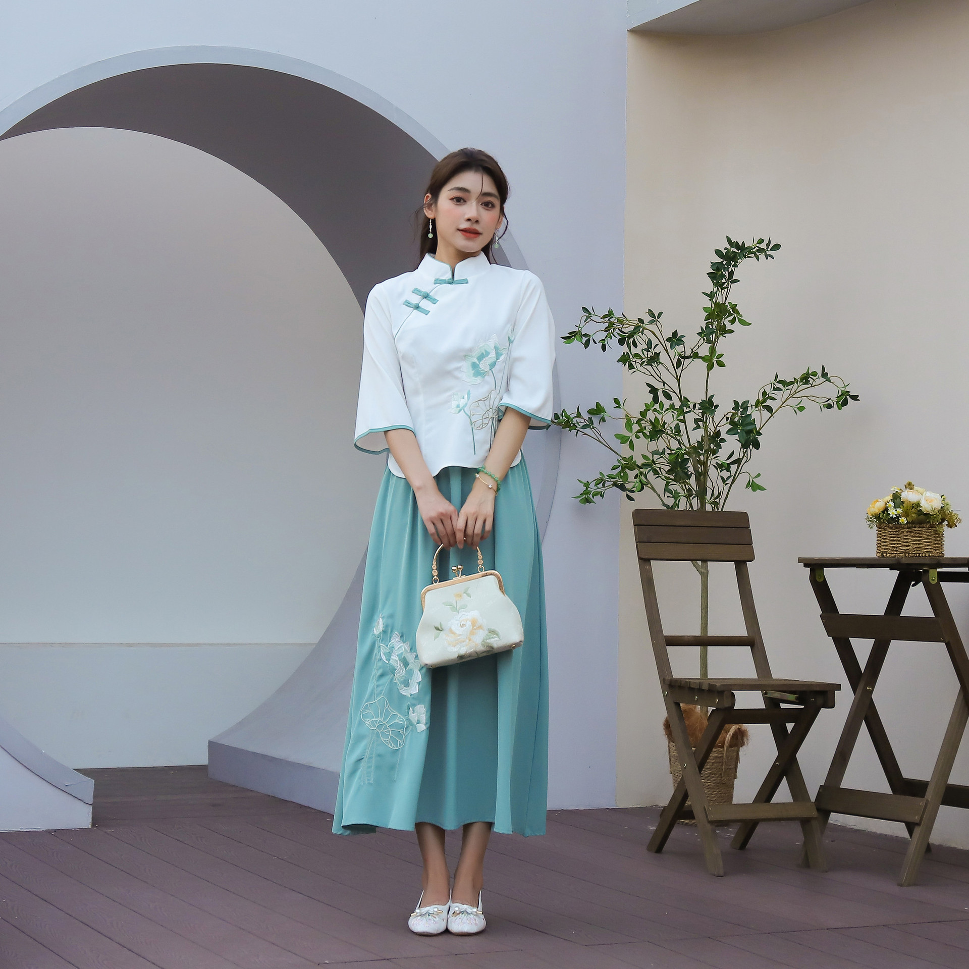 Lotus Embroidered Seven-Sleeve Top Chinese Style Suit Women's Tang Suit Retro Large Size Slimming Zen Tea Suit for Chubby Girls