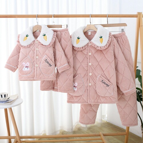 Flannel parent-child pajamas for women and children, three-layer thickened quilted warm home clothes set, mother and daughter clothing