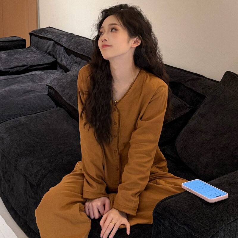 Women's Pajamas Spring and Autumn Style Pure Cotton Long-Sleeve Long-Pants Set New Cardigan Autumn Style Can Be Worn Outside Plus Size Trendy Loungewear Women's Pajamas Spring and Autumn Style Pure Cotton Long-Sleeve Long-Pants Set New Cardigan Autumn Style Can Be Worn Outside Plus Size Trendy Loungewear