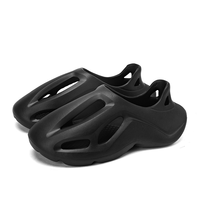 Zapatos de agujero de coco al por mayor sandalias de plataforma antideslizantes al aire libre de verano de pareja para hombres EVA zapatos de playa de una pieza ins fashion