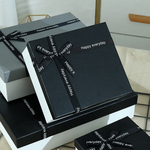 Bow gift box, Chinese Valentine's Day gift box, men's and women's gift box, exquisite packaging box