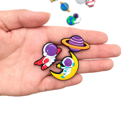 Cartoon Cute Astronaut Series Planet Space Cavern Shoes Flower Shoe Buckle Removable DIY Shoe Accessories Gift